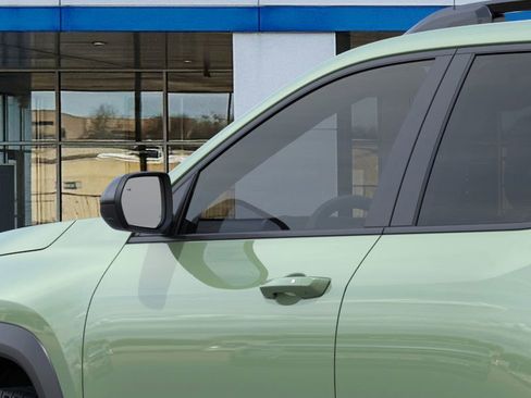 New 2026 Chevrolet Equinox LT w/ Midnight Edition image 13