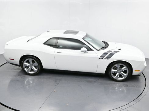 Used 2012 Dodge Challenger R/T Plus image 33
