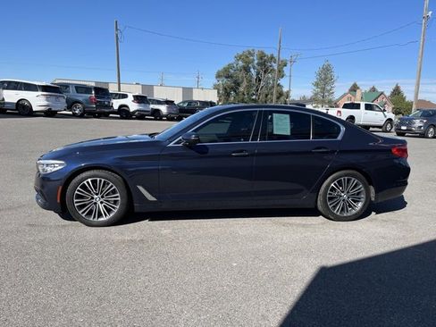 Used 2017 BMW 540i w/ Premium Package image 8