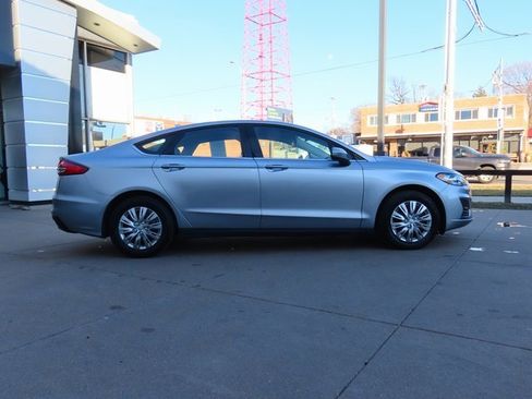 Used 2020 Ford Fusion S image 9