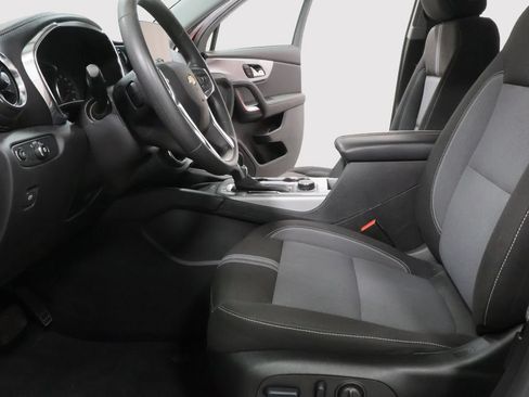 Used 2024 Chevrolet Blazer LT w/ Convenience Package FWD image 19
