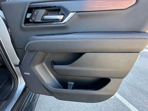 New 2026 GMC Yukon XL Denali w/ LPO, Floor Liner Package AWD/4WD image 24