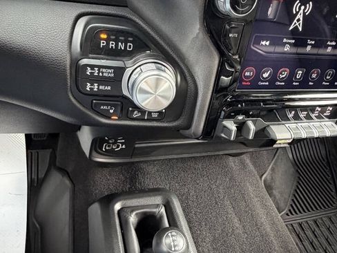 Used 2020 RAM 2500 Power Wagon AWD/4WD image 25