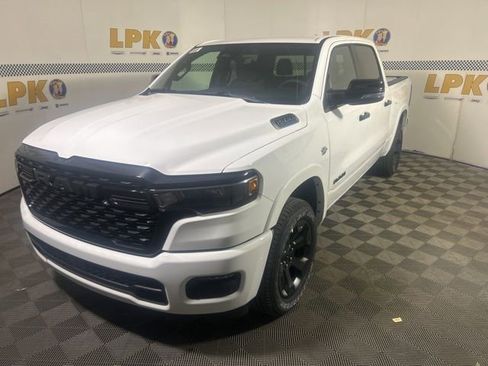 New 2026 RAM 1500 4x4 Crew Cab image 8