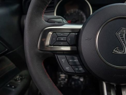 Used 2016 Ford Mustang Shelby GT350R RWD image 19
