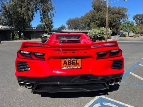 Used 2022 Chevrolet Corvette Stingray Premium Conv w/ Z51 Performance Package RWD image 16