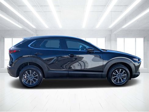 Used 2021 MAZDA CX-30 FWD 2.5 S image 2