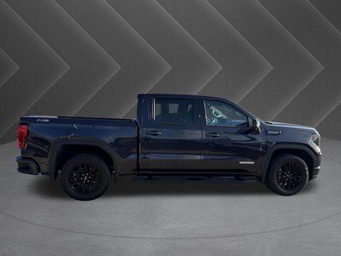 Used 2025 GMC Sierra 1500 Elevation w/ Elevation Premium Package AWD/4WD image 5