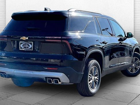 Used 2026 Chevrolet Traverse LT FWD image 10