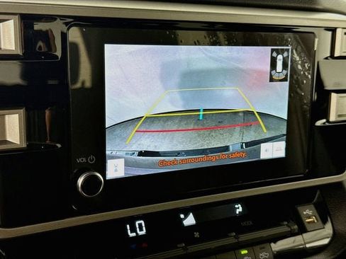 Certified 2025 Toyota Tundra SR5 w/ SR5 Convenience Package AWD/4WD image 15