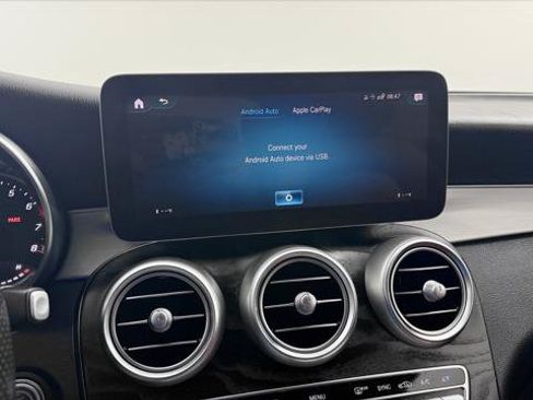 Used 2021 Mercedes-Benz GLC 300 w/ AMG Line image 26