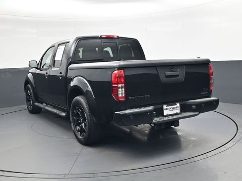 Used 2019 Nissan Frontier SV w/ Value Truck Package image 5