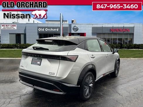 Used 2023 Nissan Ariya AWD image 5