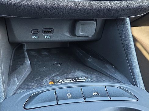 New 2026 Buick Envista Preferred w/ Convenience II Package image 19