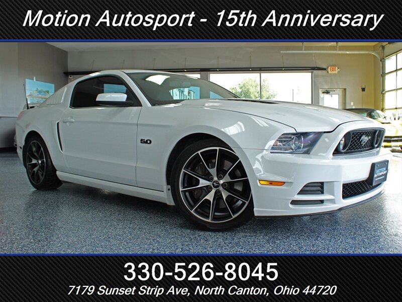 Used 2014 Ford Mustang GT RWD image 2