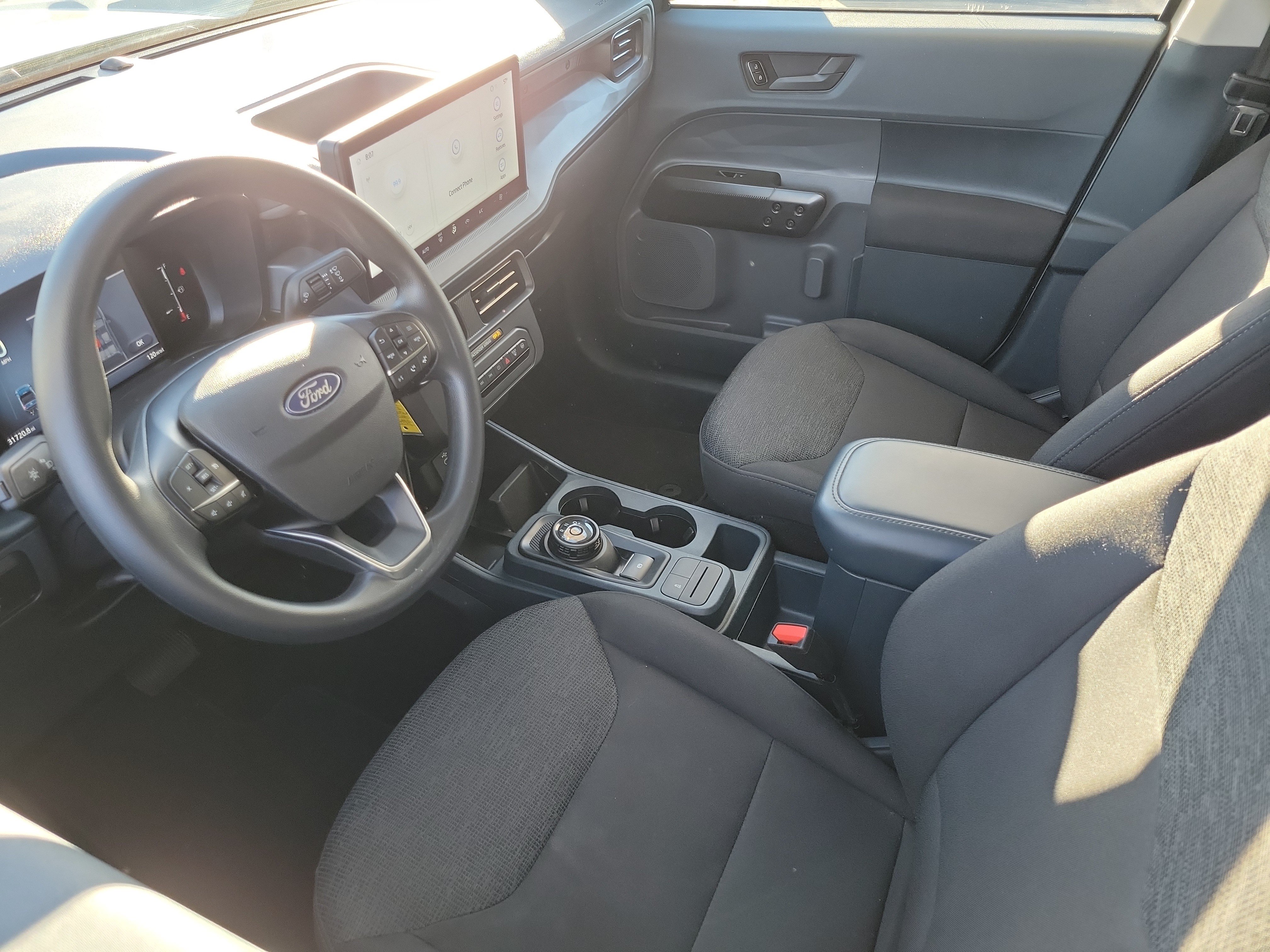 Certified 2025 Ford Maverick XL FWD image 3