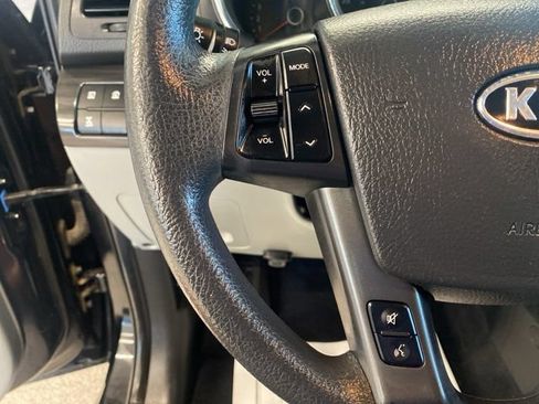 Used 2013 Kia Sorento LX AWD/4WD image 13