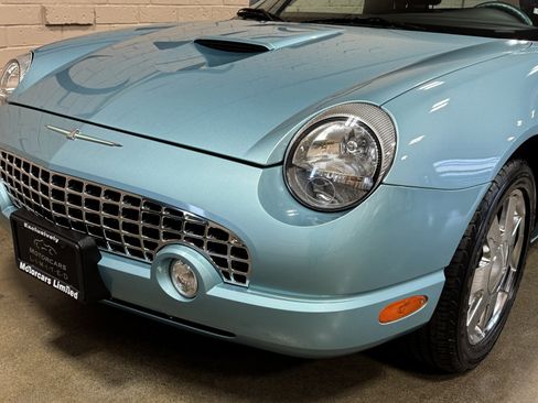 Used 2002 Ford Thunderbird image 21
