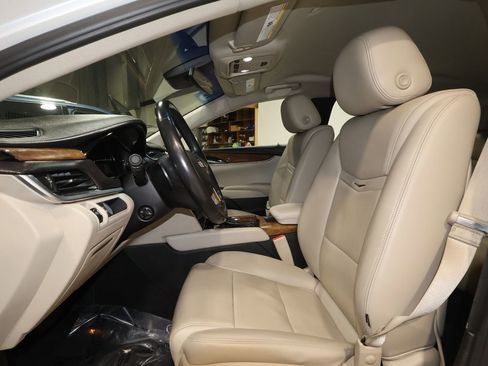 Used 2018 Cadillac XTS Luxury w/ Driver Awareness Package image 23