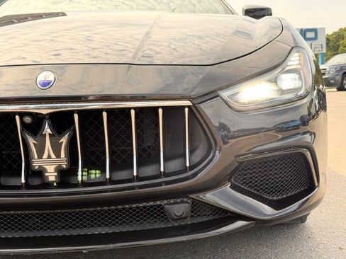 Used 2018 Maserati Ghibli S GranSport Q4 AWD/4WD image 7