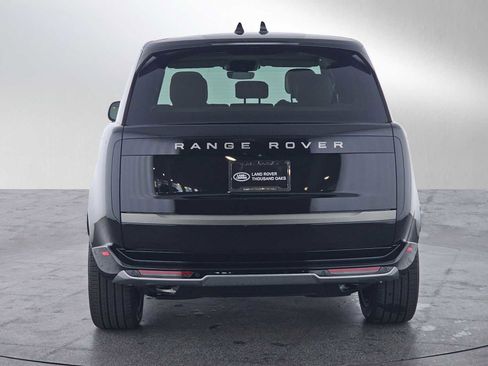 Used 2026 Land Rover Range Rover SE image 4