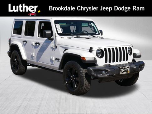 Used 2020 Jeep Wrangler Unlimited Sahara AWD/4WD image 1