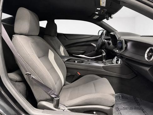Used 2020 Chevrolet Camaro SS RWD image 22