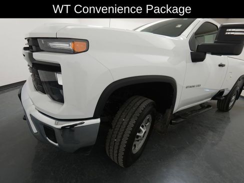 Used 2025 Chevrolet Silverado 2500 W/T w/ WT Convenience Package AWD/4WD image 3
