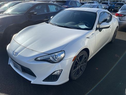 Used 2014 Scion FR-S Monogram Series image 2