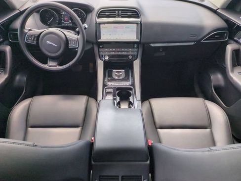 Used 2020 Jaguar F-PACE Premium AWD/4WD image 14