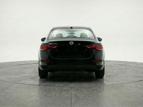 Used 2025 Nissan Sentra SV image 7