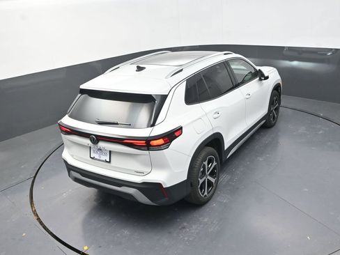 New 2026 Volkswagen Tiguan SE AWD/4WD image 19