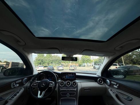 Used 2019 Mercedes-Benz C 300 4MATIC Sedan image 21