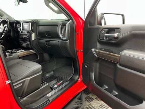 Used 2020 Chevrolet Silverado 1500 LT Trail Boss image 38
