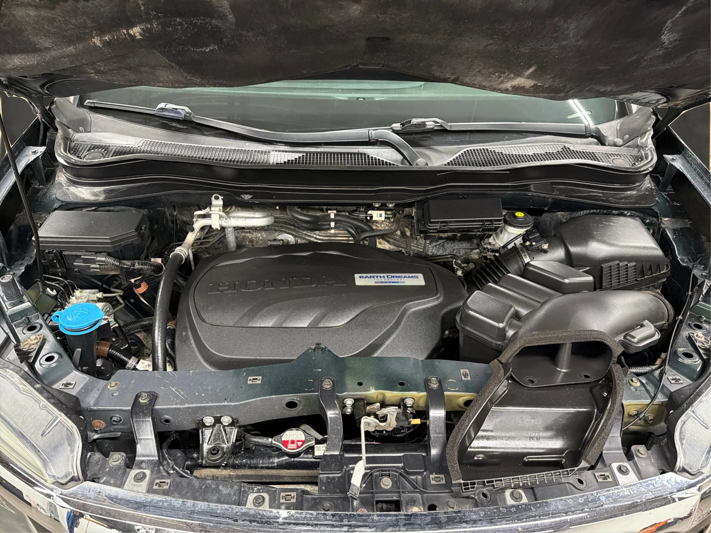 Used 2017 Honda Pilot Touring image 9
