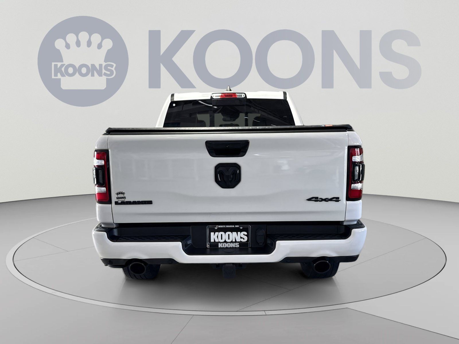 Used 2023 RAM 1500 Laramie AWD/4WD image 10