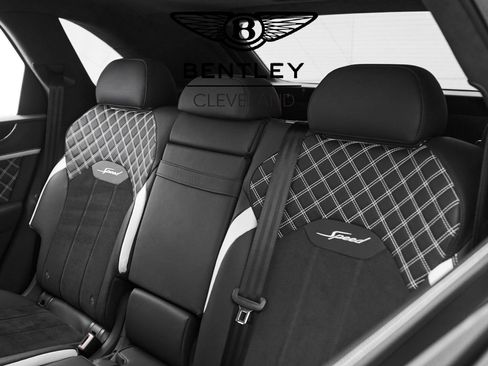 Used 2023 Bentley Bentayga Speed image 29