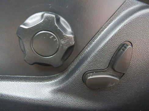 Used 2019 Ford EcoSport SES image 37