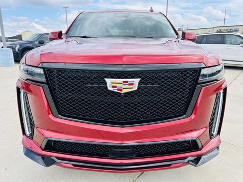 Used 2023 Cadillac Escalade V AWD/4WD image 46