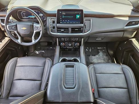 Certified 2024 Chevrolet Suburban Premier AWD/4WD image 21