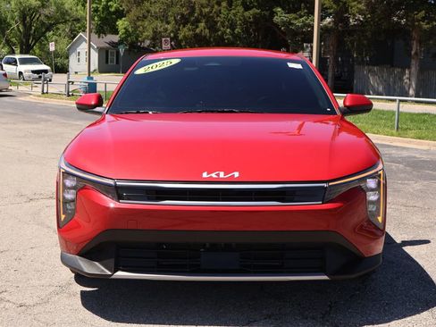 Used 2025 Kia K4 EX FWD image 2