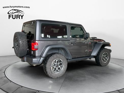 Used 2024 Jeep Wrangler Rubicon AWD/4WD image 3