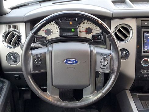 Used 2014 Ford Expedition Limited w/ Equipment Group 301A image 32