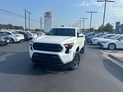 New 2025 Toyota Tacoma SR5