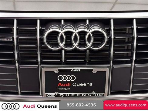 Certified 2022 Audi Q3 2.0T Premium w/ Convenience Package image 6