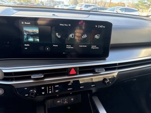 New 2026 Kia Sorento LX image 8