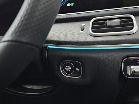 Certified 2023 Mercedes-Benz GLS 450 4MATIC image 47