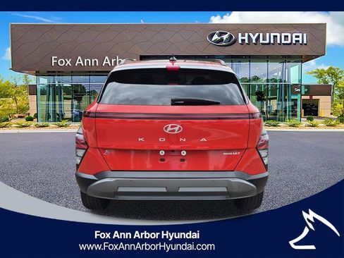 Certified 2024 Hyundai Kona Limited AWD/4WD image 4