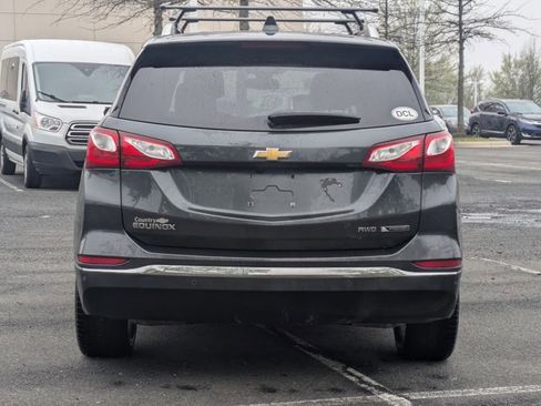 Used 2018 Chevrolet Equinox Premier image 6