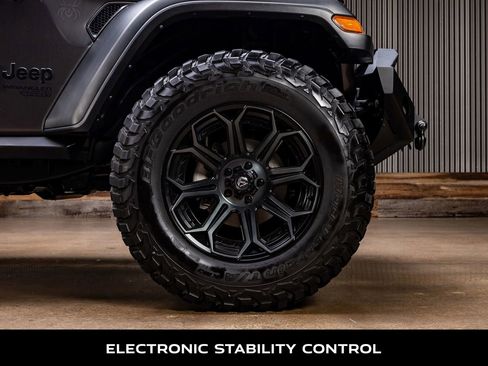 Used 2021 Jeep Wrangler Unlimited Sport AWD/4WD image 11